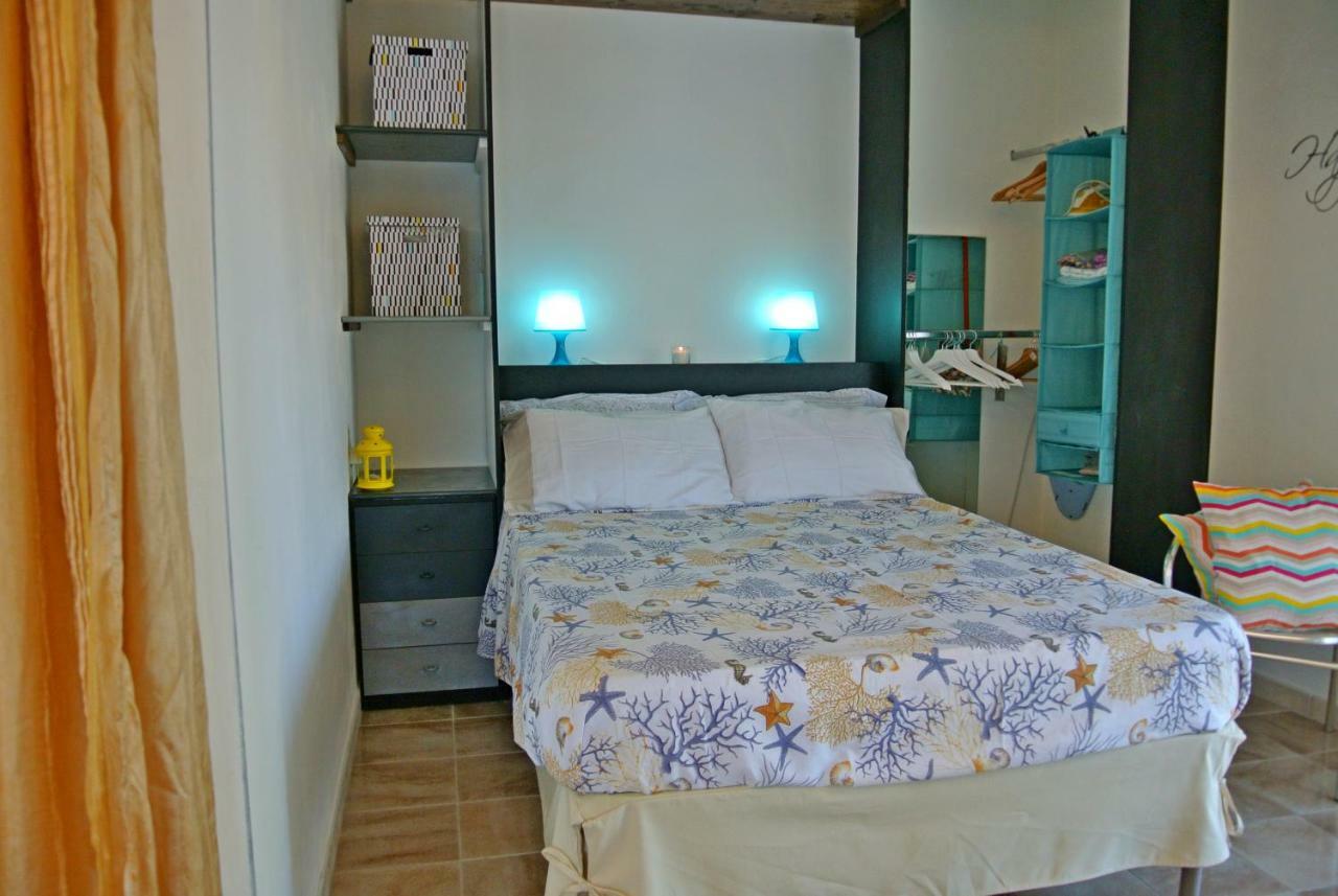 포르토페라이오 Loft Vista Mare Elba 아파트 외부 사진