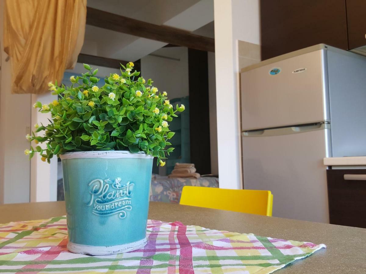 포르토페라이오 Loft Vista Mare Elba 아파트 외부 사진