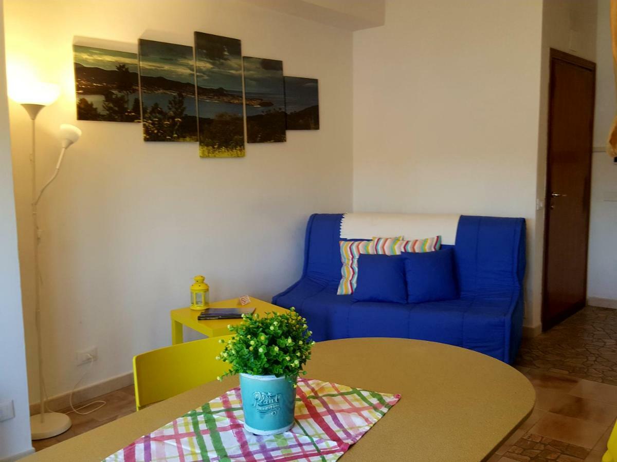 포르토페라이오 Loft Vista Mare Elba 아파트 외부 사진